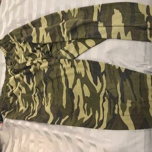 Lularoe Camo Tall and Curvy leggings